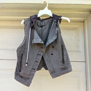 Summer vest